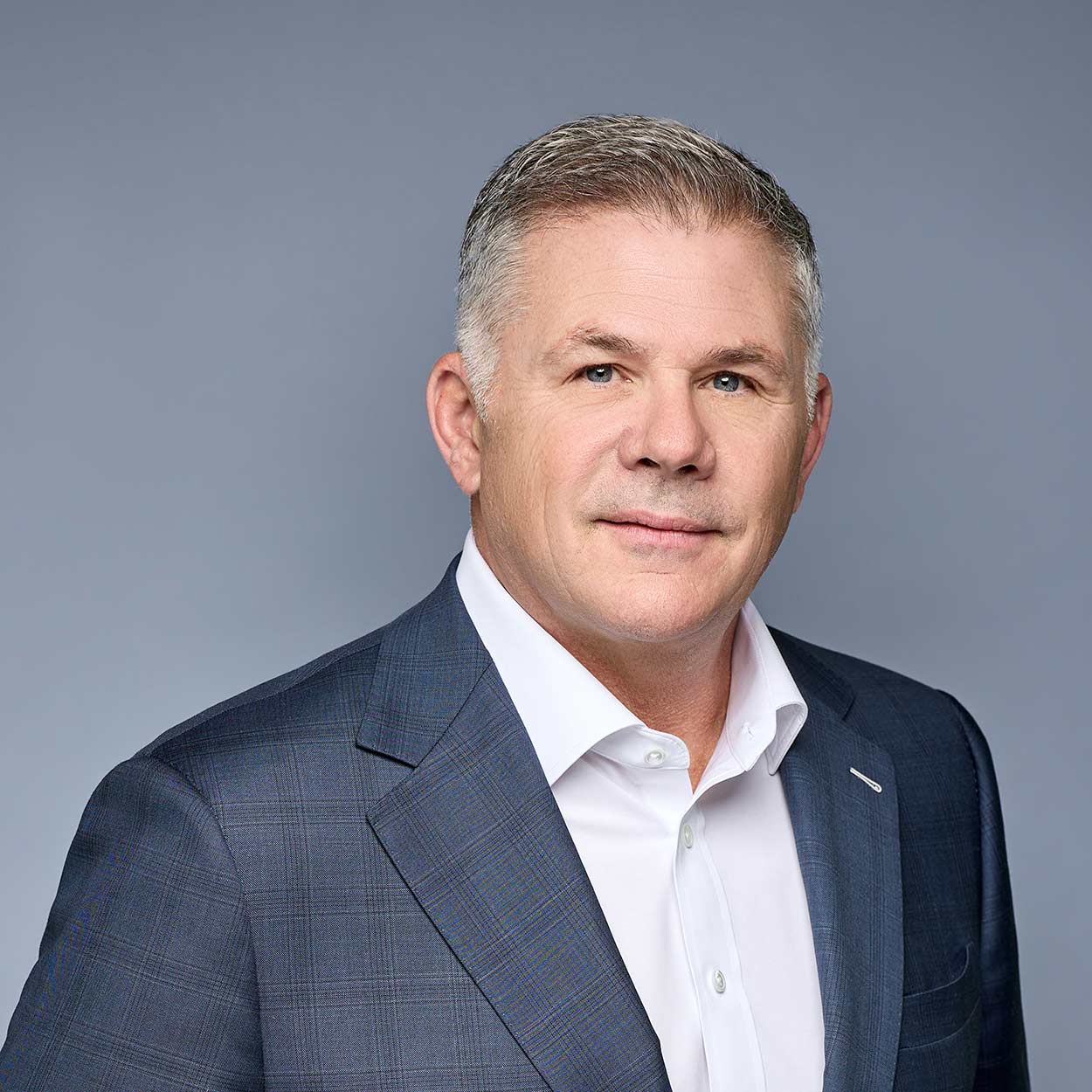 Jeff Watson, الرئيس والمدير التنفيذي